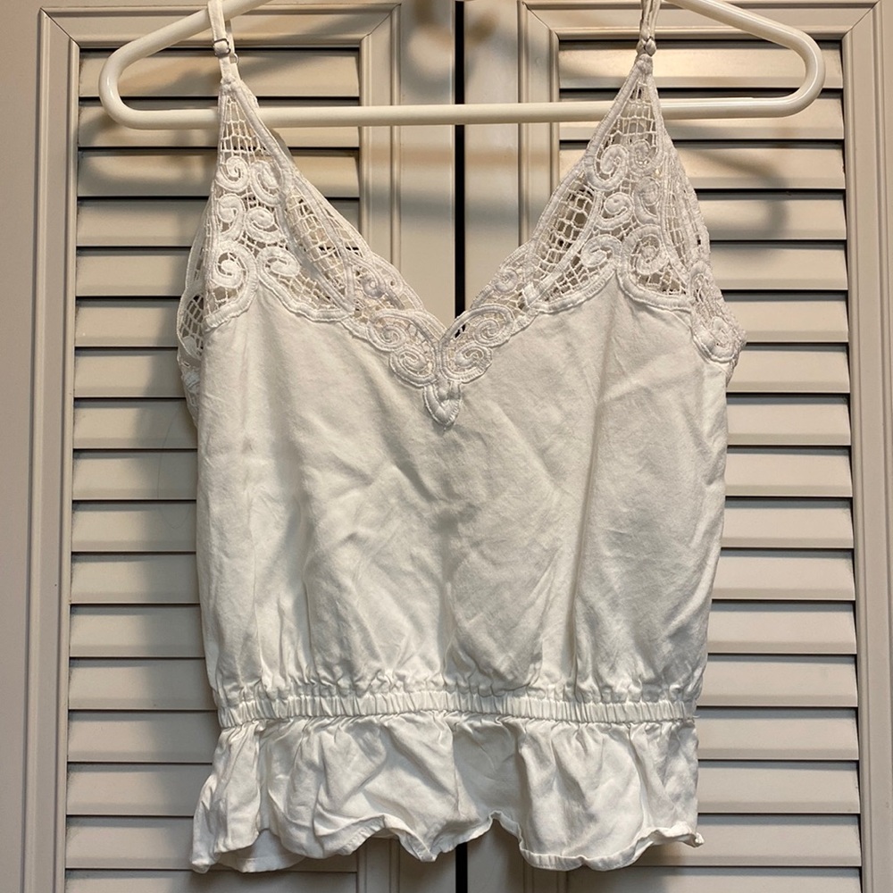 Forever 21 cute top 🤍